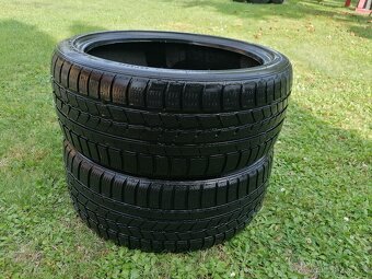 Zimné pneumatiky 215/40 R18 - 2