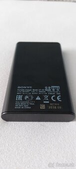 Powerbanka Sony CP-E6 (5800 mAh) - 2