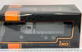 Praga V3S 1:43 IXO - 2