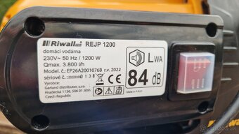 Predám záhradné čerpadlo Riwall PRO - 2