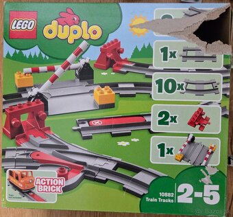 LEGO DUPLO ŽELEZNIČNÉ PRIECESTIE A KOĽAJNICE 10882 - 2