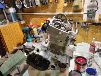 Honda CRF 250 2004 - 2