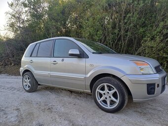 Ford fusion 1,4tdci - 2