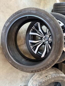 Predám 2ks Michelin Primacy 4 235/45 R20 - 2
