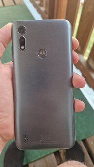 Predám Motorolu e6s 64gb 4gb RAM - 2