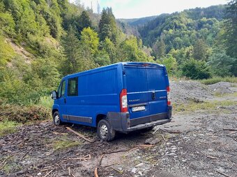 Predám Peugeot boxer 2,2 D - 2