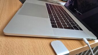 Apple MacBook Pro 16" - 2019 - i9/32GB/1TB - 2