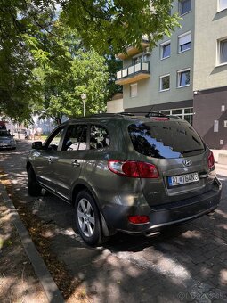Hyundai Santa Fe - 2