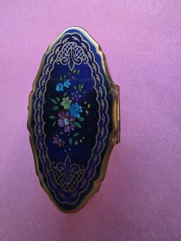 Držiak na rúž so zrkadielkom - 2