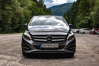 Mercedes-Benz B trieda 220 4matic A/T - 2