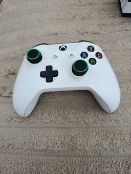 Xbox one s - 2