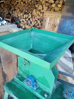 kladivkovy srotovnik - 2