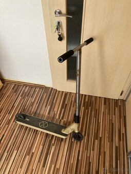 freestyle kolobežka - 2