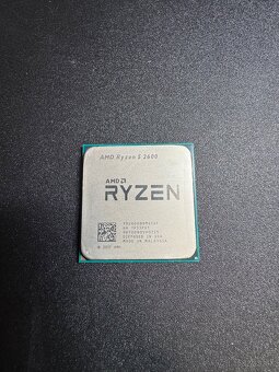 Ryzen 2600 - 2