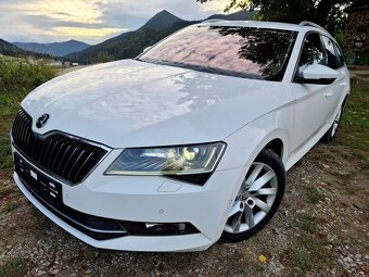 Superb Combi 2,0 TDI Style 110kW Alcantara - 2