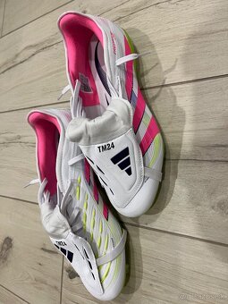 ADIDAS PREDATOR PRO TONGUE FG - 2
