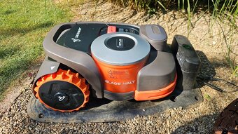 Predám robotickú kosačku Segway Navimow H1500E + VisionFence - 2