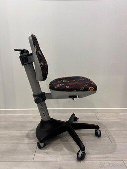 Detská rastúca stolička ergonomická, nastaviteľná - 2