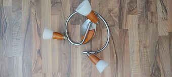 Lampa s 3osvetlením - 2