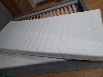 2x Matrac (80x200 cm) - 2