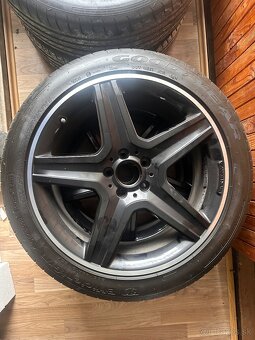 Letné pneumatiky 235/45r19 - 2