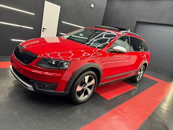 Škoda Octavia COMBI 2.0Tdi 110kw SCOUT+Led+Panorama - 2