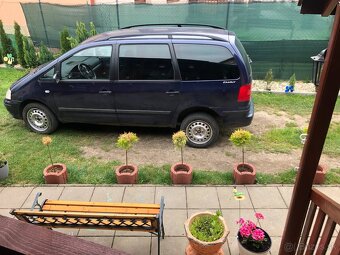 Volkswagen Sharan - 2