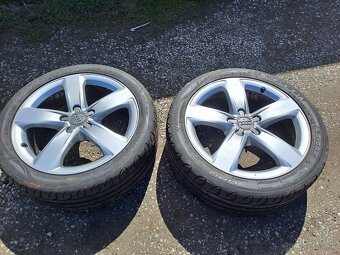 245/40 r18 - 2