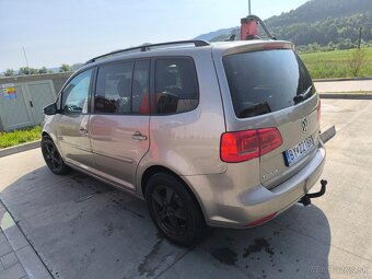 Volkswagen touran - 2