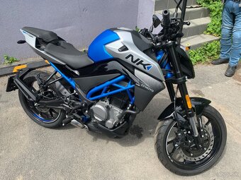Motocykel CF Moto 300NK 2024 - 2