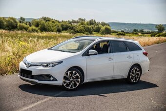 Toyota Auris Touring Sports 1.2 Turbo Executive - 2