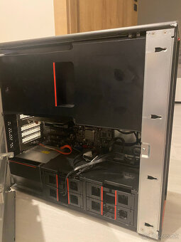 Stolový server/počítač Lenovo P500 ThinkStation - 2