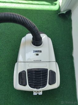 Zanussi JL-3801A vysávač - 2