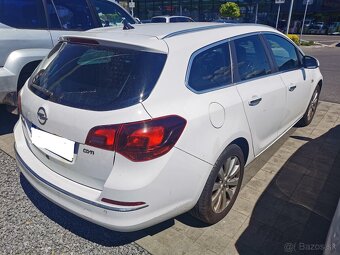 Opel Astra sports tourer 1.7 CDTI - 2