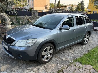 Škoda OCTAVIA combi Scout 2.0 DSG - 2