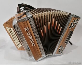 Heligónka Munda - 2