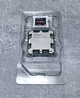 AMD Ryzen 9 7900X - 2