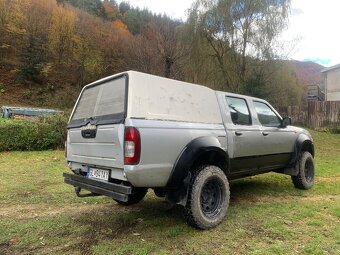Nissan Navara D22 - 2
