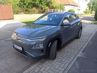 Hyundai Kona Electric 100, servisná kniha, záruka - 2