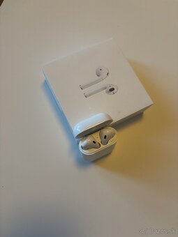 Predám sluchadla air pod 2 gen - 2