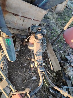 Predám náhradné diely na fortschritt - 2