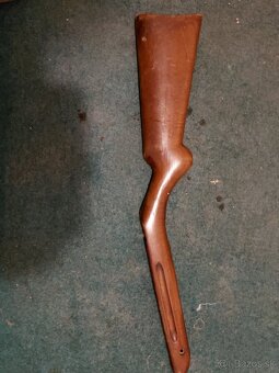 PAZBA  NA VZDUCHOVKU - 2