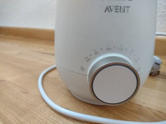Ohrievač AVENT - 2