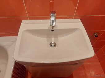 Umývadlo so skrinkou - 2