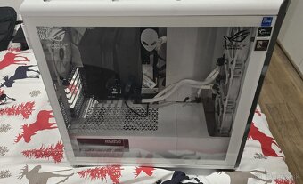 Corsair icue 5000t rgb - 2