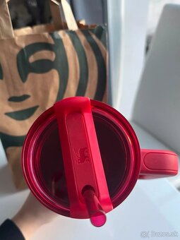 Stanley cup X Starbuck - Christmas 2025 - (nová) - 2