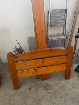 Postel z masivu jelsa - 2