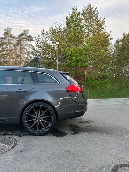 245/45R20 5X120 - 2