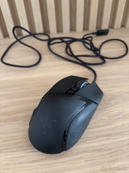 Razer Basilisk V2 - 2