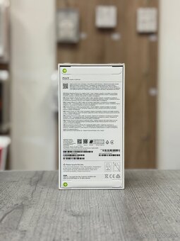 Apple iPhone 16 128GB White - 2